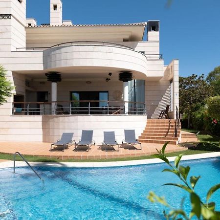 Beachside Villa In Puerto Marina, Benalmádena Eksteriør billede